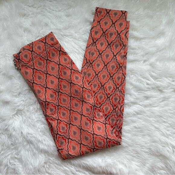 NWT Urban Outfitters Women's Susie Jacquard High Waisted Zip Front Pants Size 4 - Picture 3 of 4